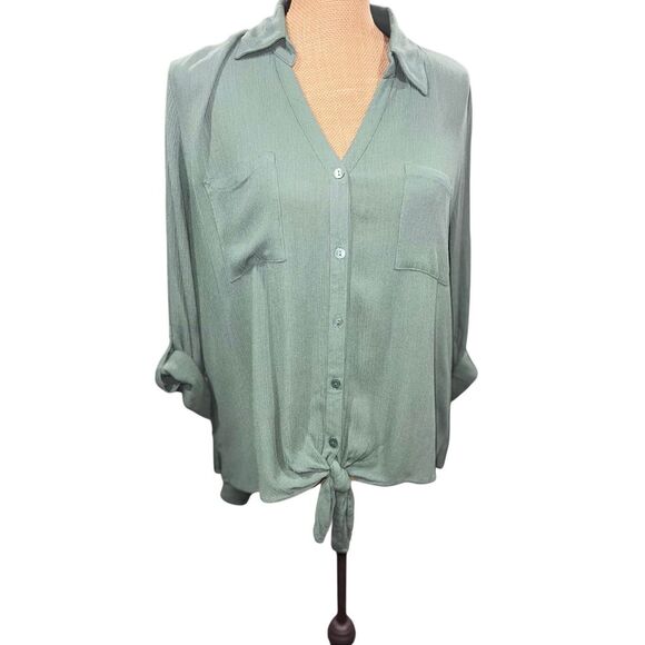 Fortune + Ivy Christelle Top Size XL Button Down Roll Tab Sage Green Tie Front - Picture 1 of 16